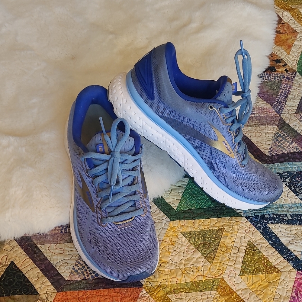 Brooks Glycerin 18 Cushion Blue Lace Up Running Sneakers Size 7.5